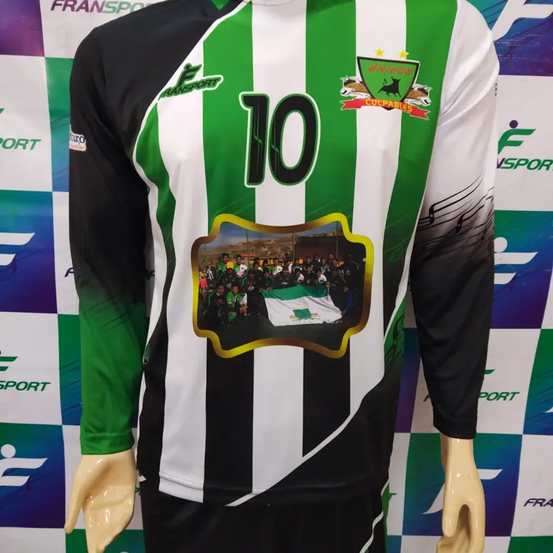 PC m larga - D (5).webp