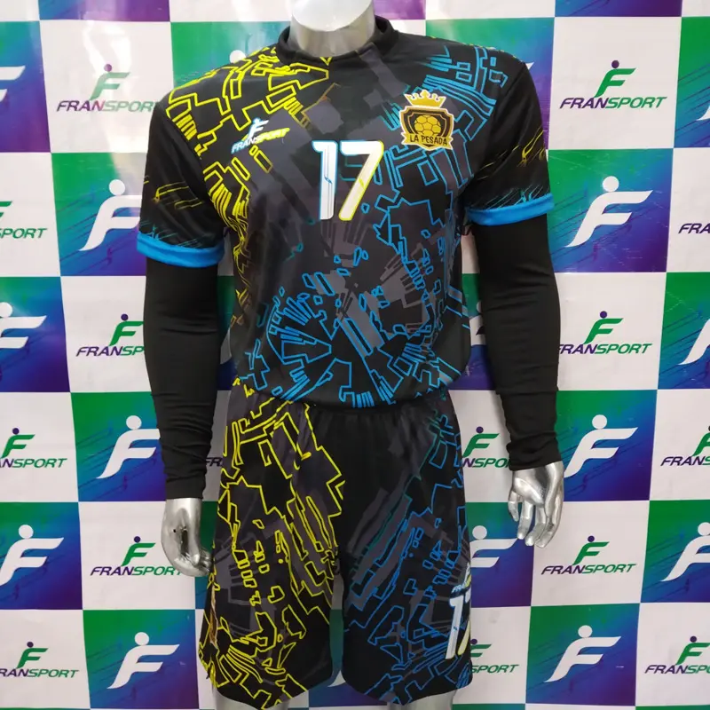 PC m larga -  B (2).webp