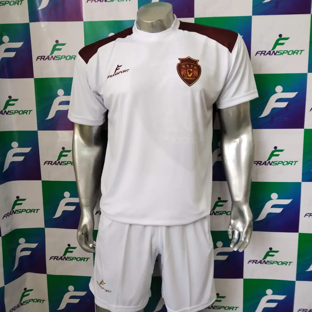 Poleras y corto Fútbol Diseño Fransport Personalizable sin sublimado (Blanco)